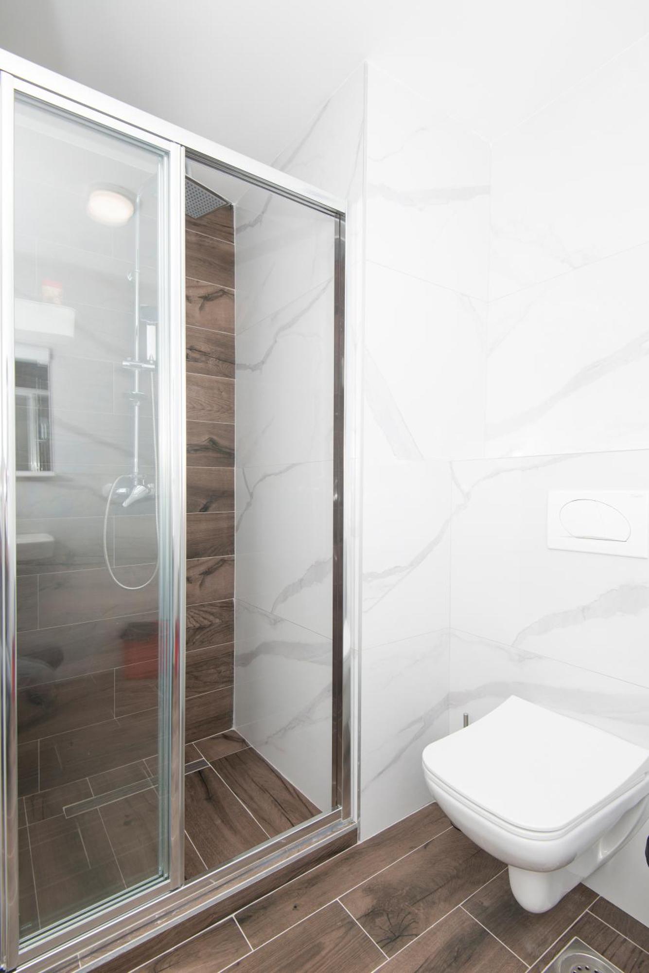 Al Mare Apartments Kotor Luaran gambar