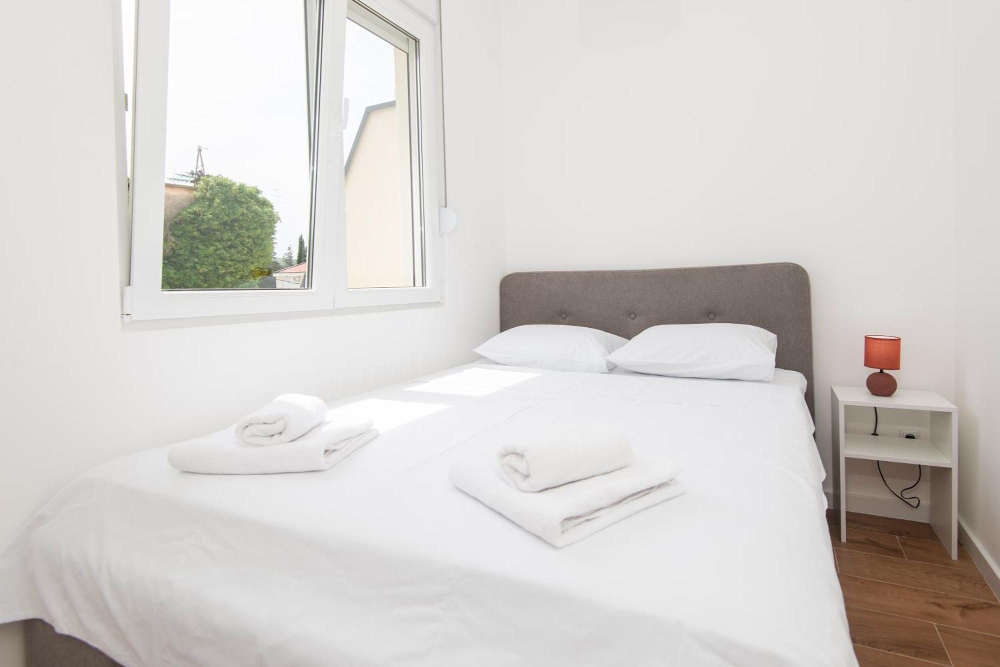 Al Mare Apartments Kotor Luaran gambar
